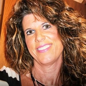 Meet your Posher, Joely